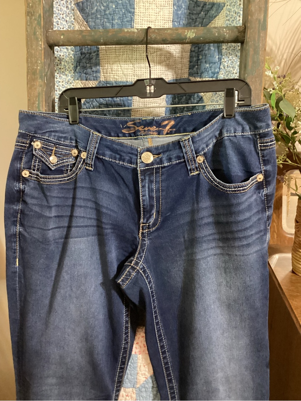 Seven7 Women's Dark Blue Flare Leg Jeans with Embroidered Pockets - Picture 4 of 13